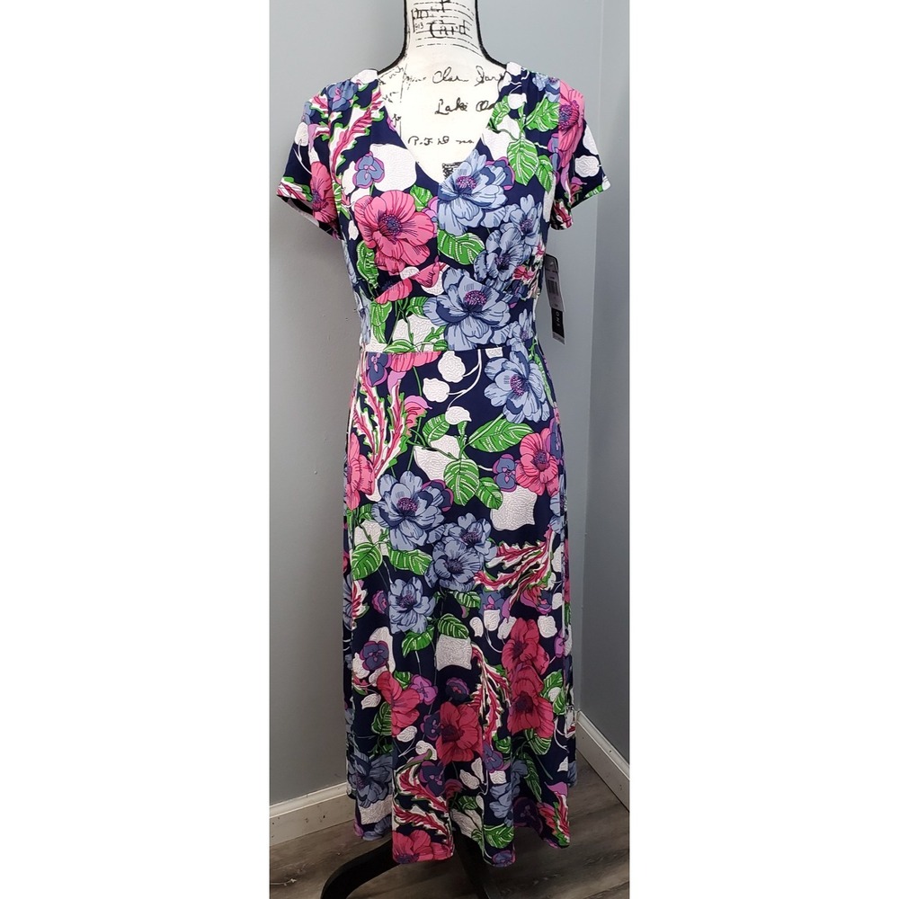 Perceptions Fit & Flare Dress Womens‎ Small Multi Floral Pleated Shoulder V-Neck